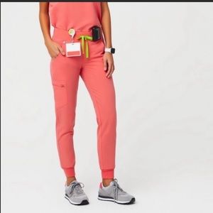 Limited Edition Coral Figs Scrub set! NWOT tags